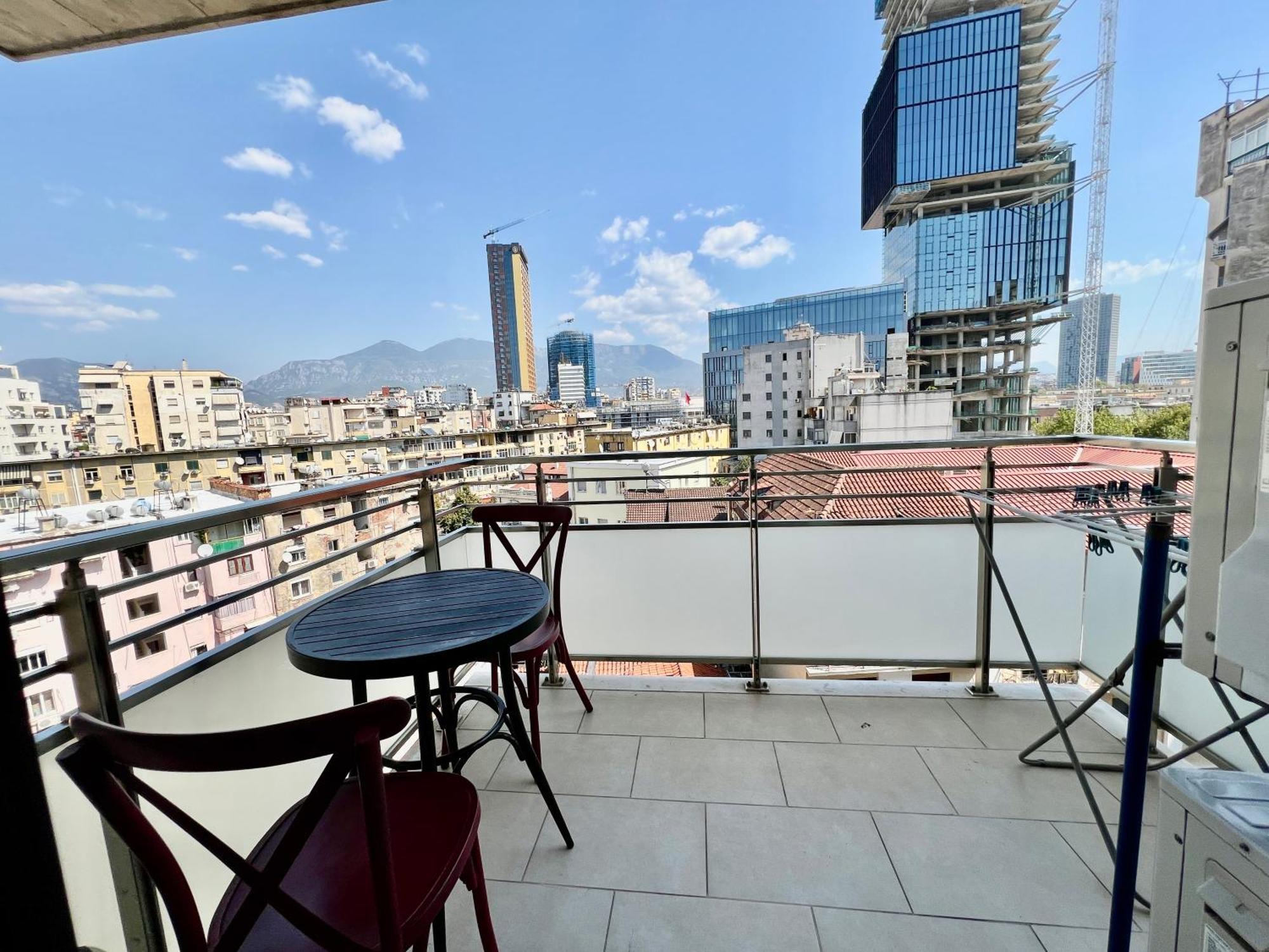 Downtown Grand Comfort 地拉那 外观 照片