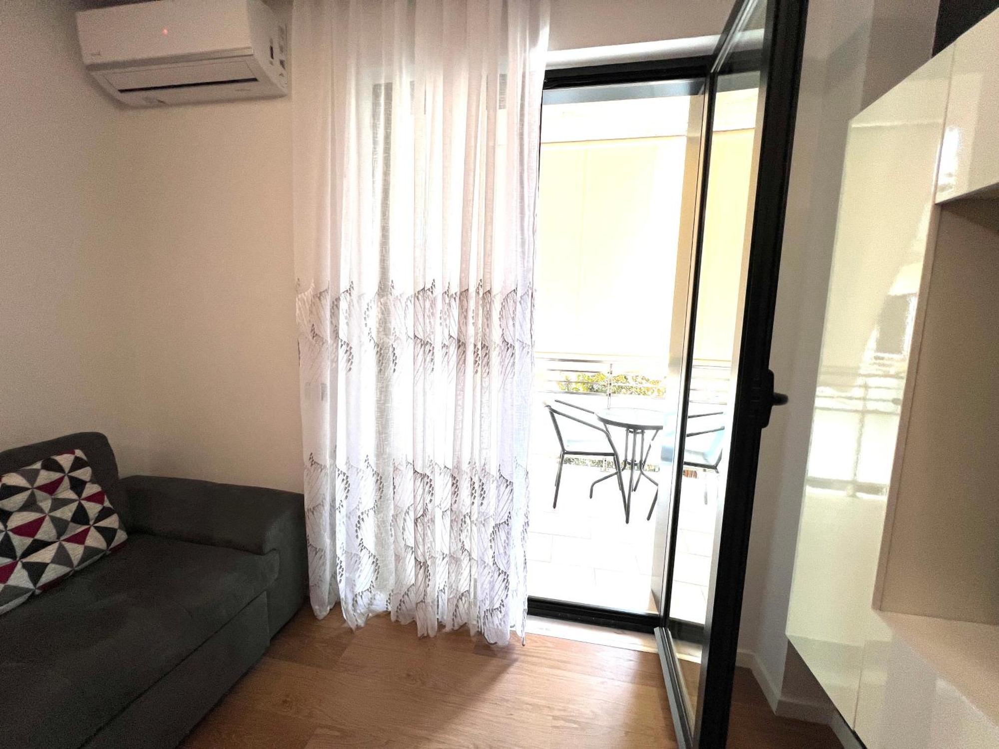 Downtown Grand Comfort 地拉那 外观 照片