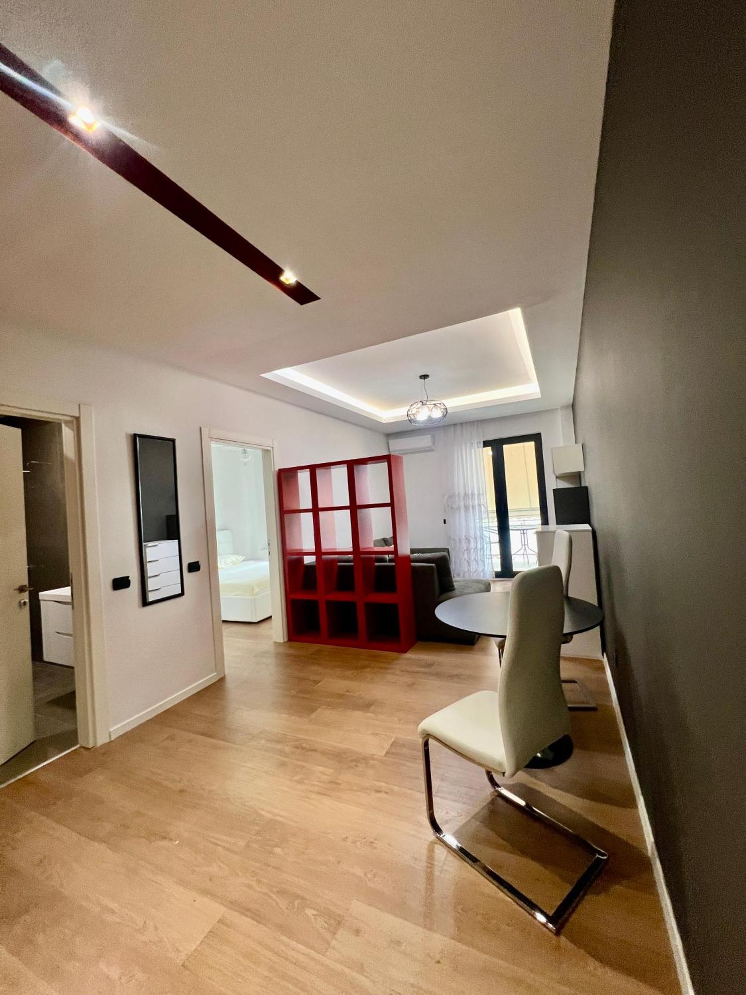 Downtown Grand Comfort 地拉那 外观 照片