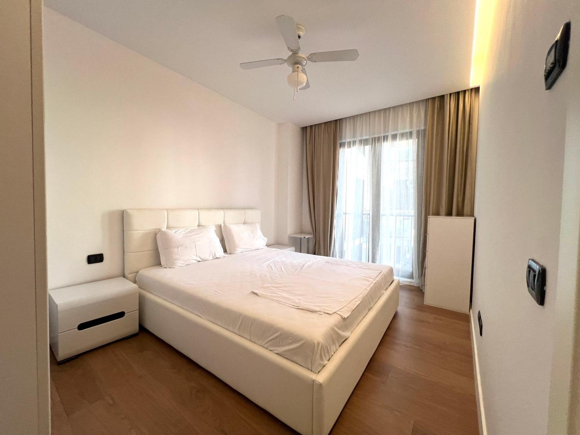 Downtown Grand Comfort 地拉那 外观 照片